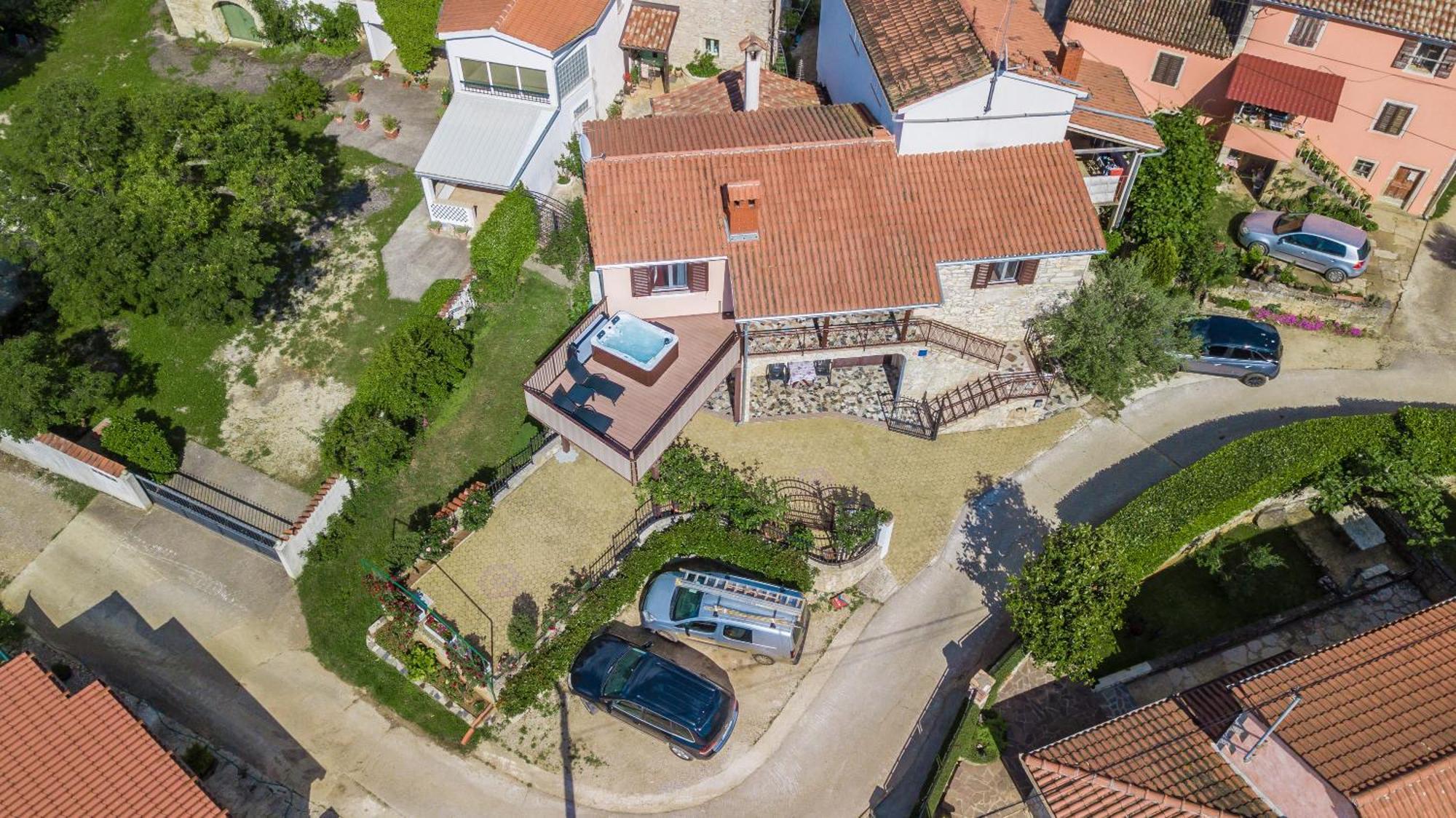 Villa Michelle Karojba Экстерьер фото